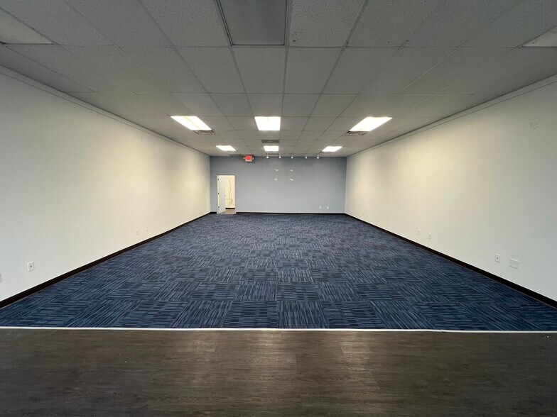 Primary Photo Of 220-232 S Larkin Ave, Joliet Storefront Retail Office For Lease