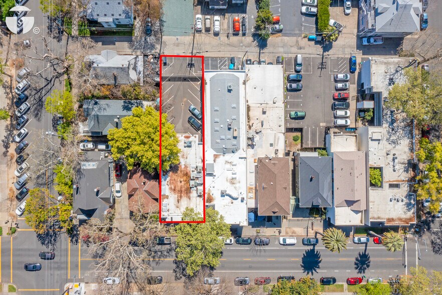 More Photos Of 2418-2420 K St, Sacramento General Retail For Sale