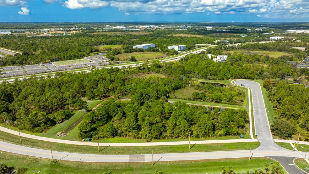 More Photos Of 4950 Systems Ct, Sarasota Land For Sale