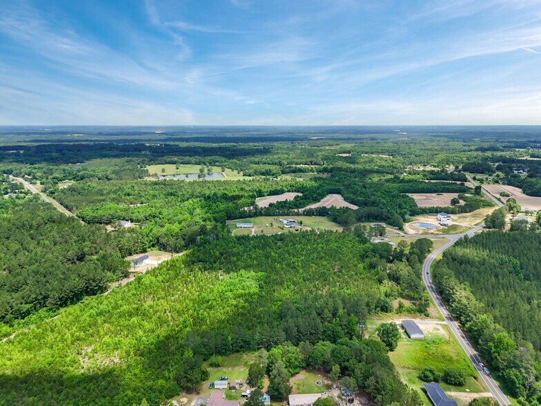 More Photos Of 2044 Wire, Bunnlevel Land For Sale