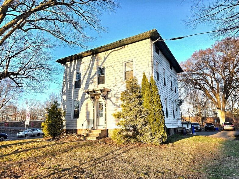 More Photos Of 110 Main St, East Hartford Office Residential For Sale