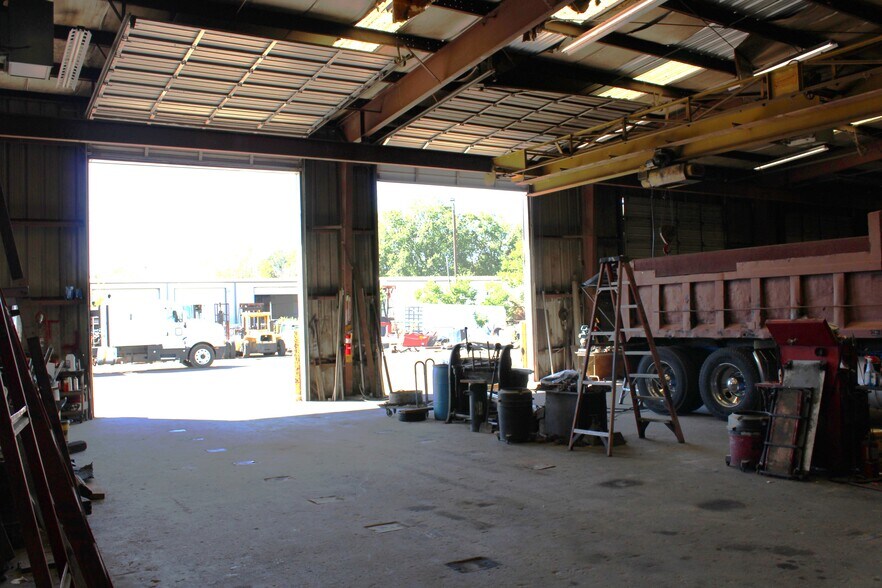 More Photos Of 457 Us-49 S, Jackson Warehouse For Sale