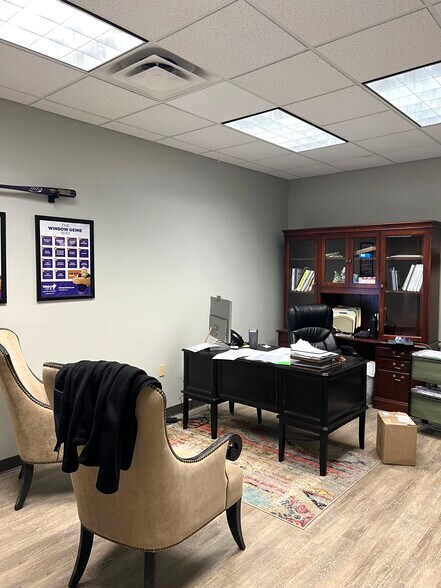 More Photos Of 2239 Whitten Rd, Memphis Light Distribution For Sale