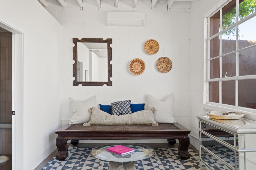 More Photos Of 310 Johnson St, Santa Fe Specialty For Sale