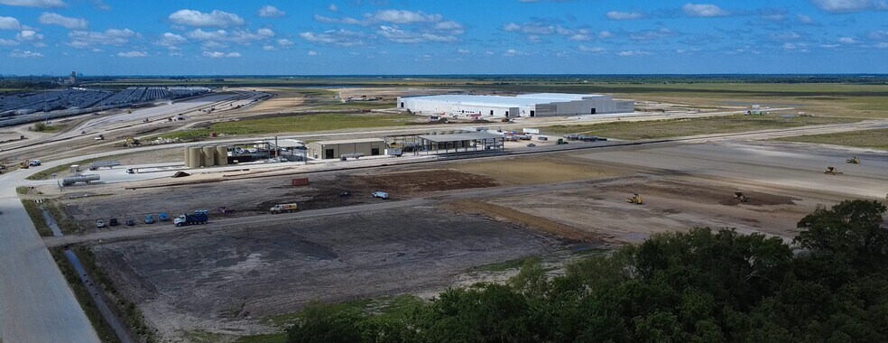 More Photos Of 4445 Highway 90 W, Dayton Warehouse For Sale