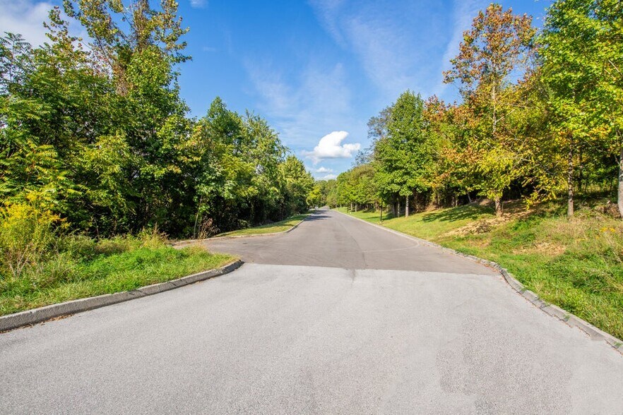 More Photos Of TBD Fordtown Rd, Kingsport Land For Sale