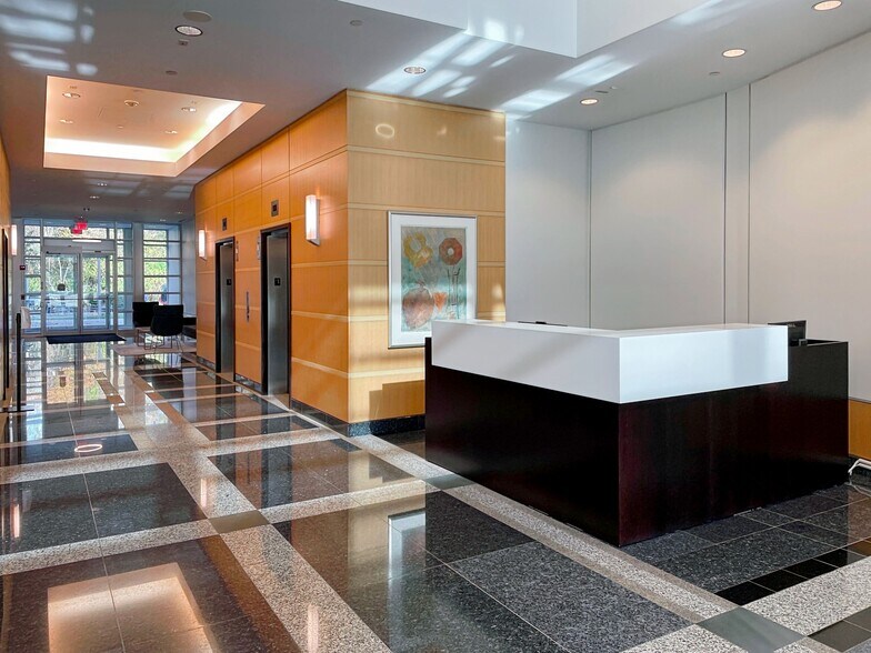 More Photos Of 13800 Coppermine Rd, Herndon Coworking Space