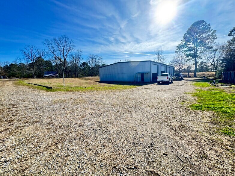 More Photos Of 2285 Reneau Rd, Oneonta Contractor Storage Yard For Sale