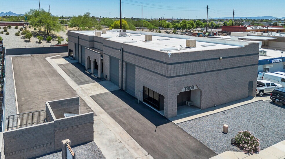 More Photos Of 7809 N 68th Ave, Glendale Warehouse For Sale