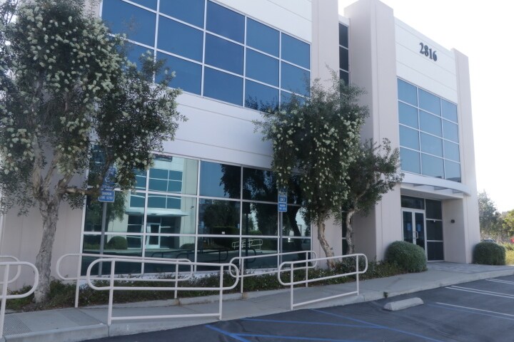 More Photos Of 2816 Columbia St, Torrance Light Distribution For Lease