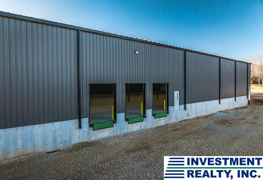 More Photos Of 405 Matlock Dr, Saint James Industrial For Lease