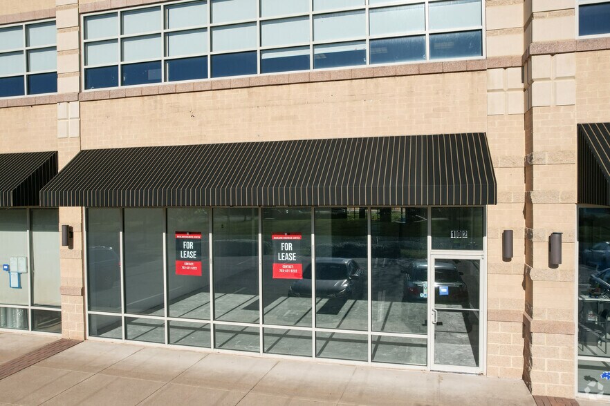 More Photos Of 21430 Cedar Dr, Sterling Storefront Retail Office For Lease