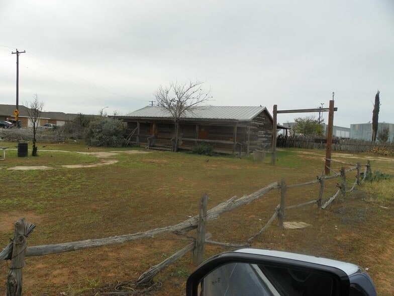 More Photos Of 3631 Kermit Hwy, Odessa Religious Facility For Sale