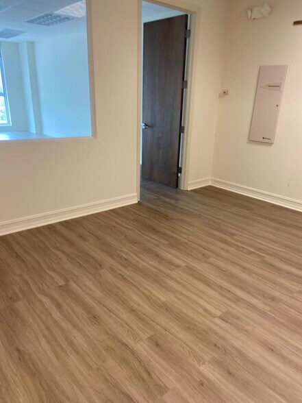 More Photos Of 175 SW 7th St, Miami Medical For Lease
