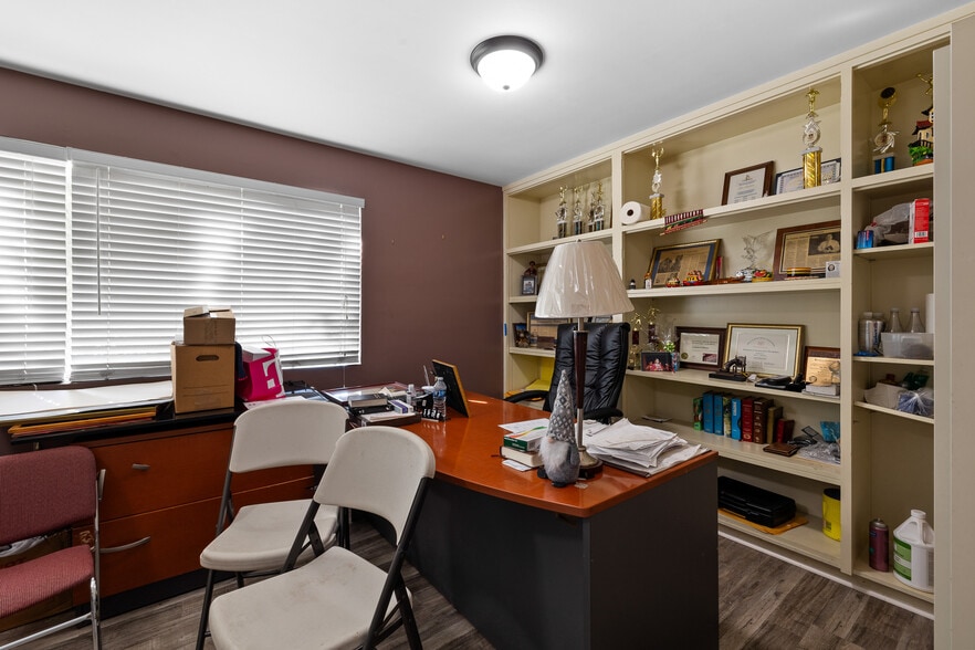 More Photos Of 375 S K St, Oxnard Religious Facility For Sale