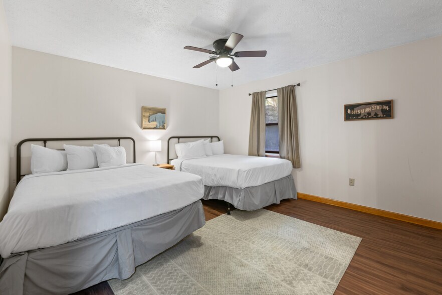 More Photos Of 3729 Plaza Way, Pigeon Forge Apartments For Sale