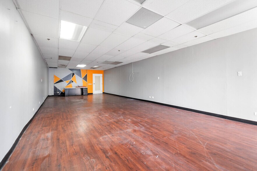 More Photos Of 10001 W Roosevelt Rd, Westchester Office For Sale