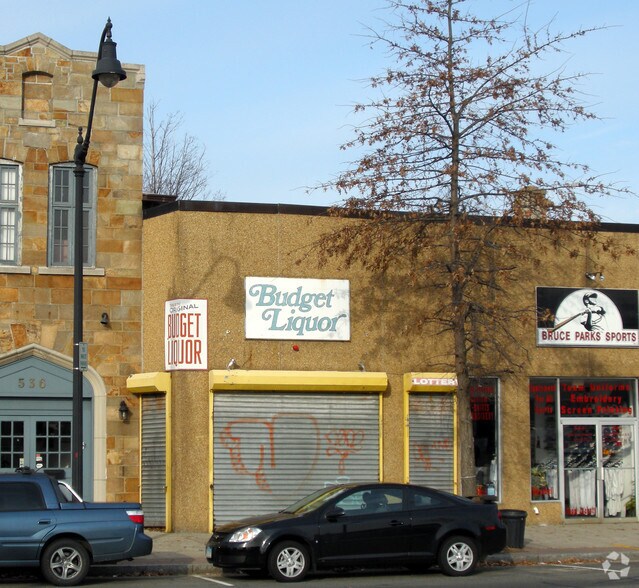 Primary Photo Of 542 West Ave, Norwalk Storefront For Sale