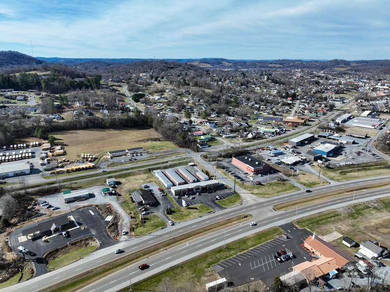 More Photos Of 1201 Highway 19E, Elizabethton Storefront Retail Office For Sale