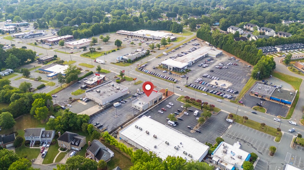 More Photos Of 2437 S Church St, Burlington Auto Dealership For Sale