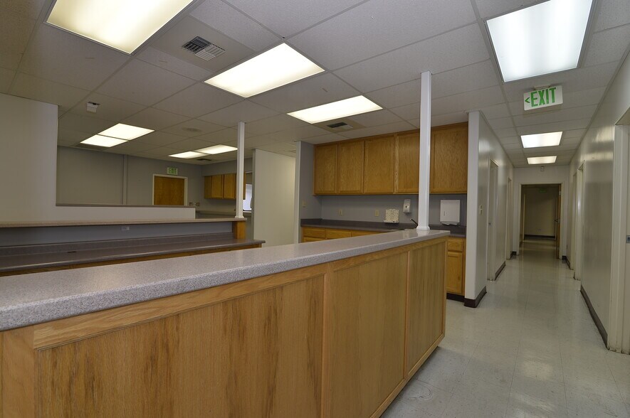 More Photos Of , Bakersfield Office For Sale