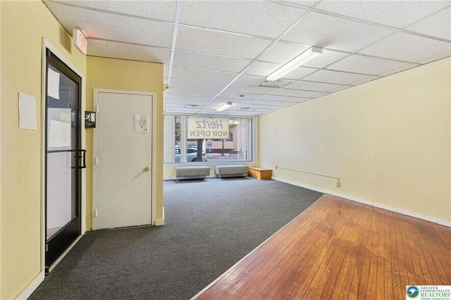 More Photos Of 915 W Hamilton St, Allentown Office Residential For Sale