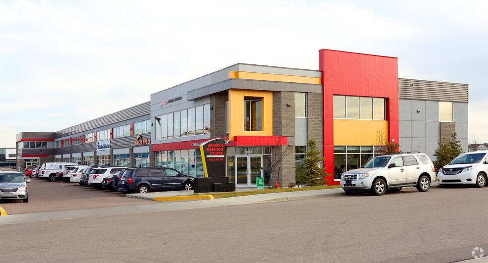 More Photos Of 9050 22 Av SW, Edmonton Showroom For Sale
