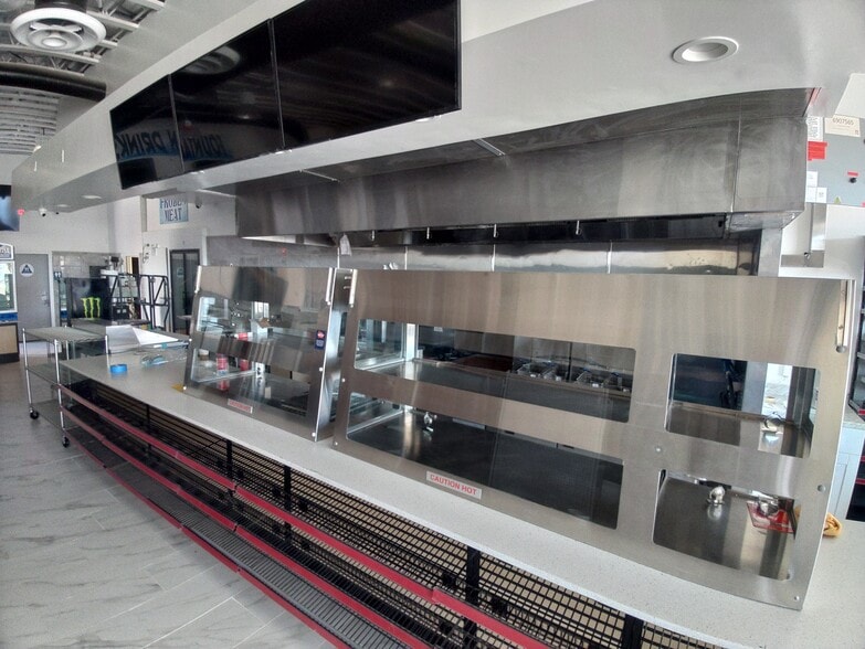 More Photos Of 605 10th St, Marysville General Retail For Sale