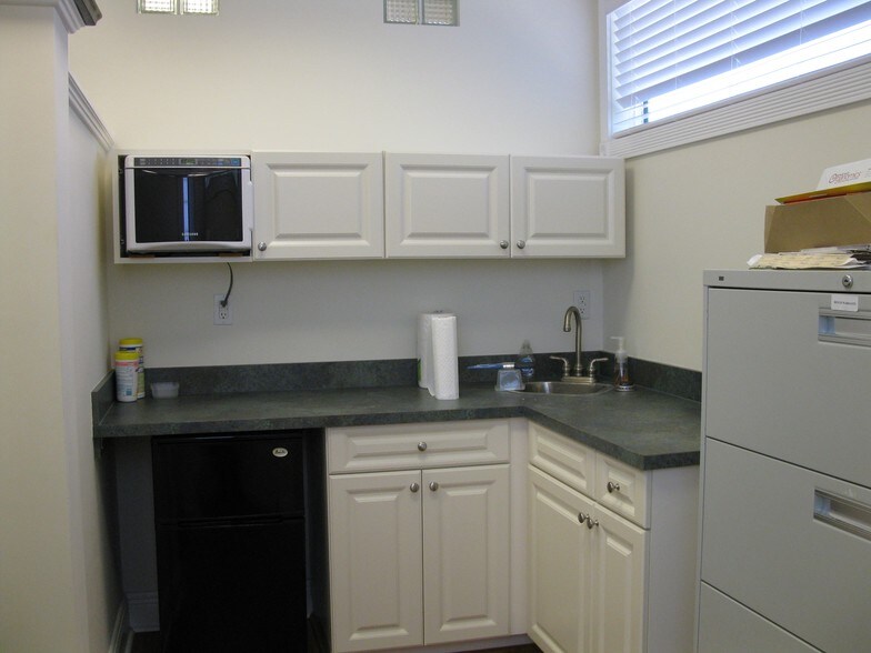 More Photos Of 423 Delaware Ave, Fort Pierce Office For Lease