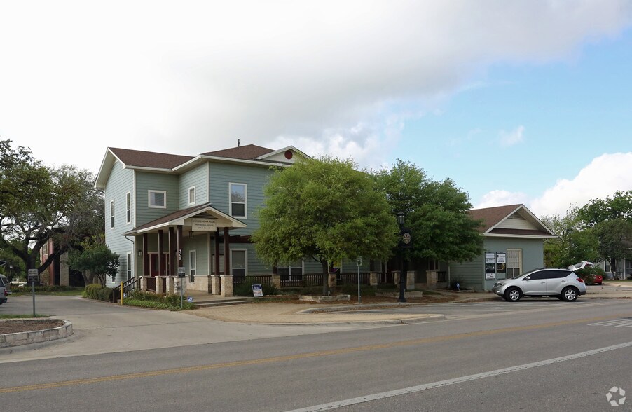 More Photos Of 309 W Main St, Round Rock Office For Lease