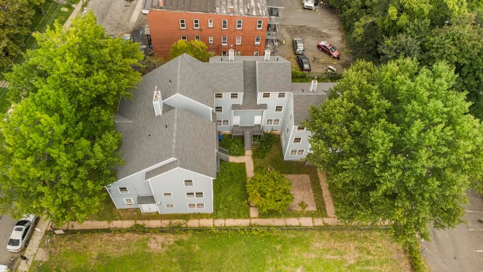 Primary Photo Of 270-276 Bellevue St, Hartford Apartments For Sale