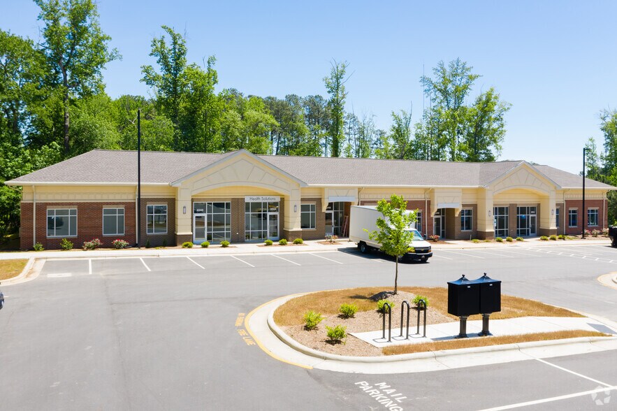 More Photos Of 2041-2053 Energy Dr, Apex Light Manufacturing For Lease