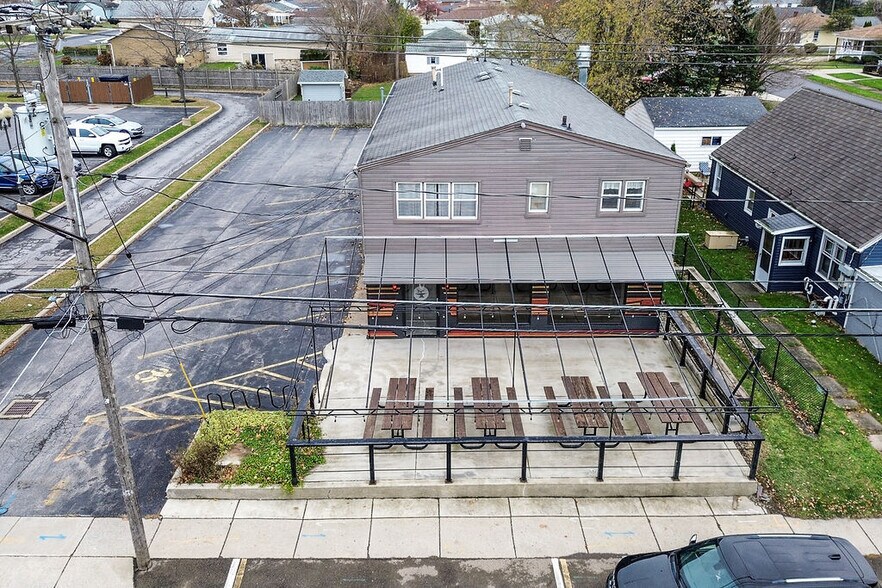 More Photos Of 3648 S Park Ave, Buffalo Restaurant For Lease