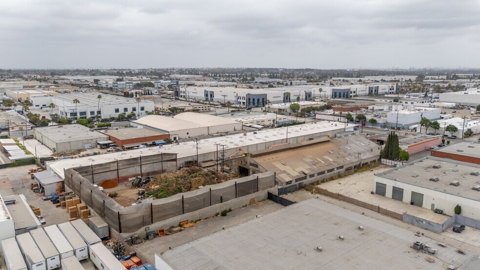 More Photos Of 355 W Alondra Blvd, Gardena Manufacturing For Sale