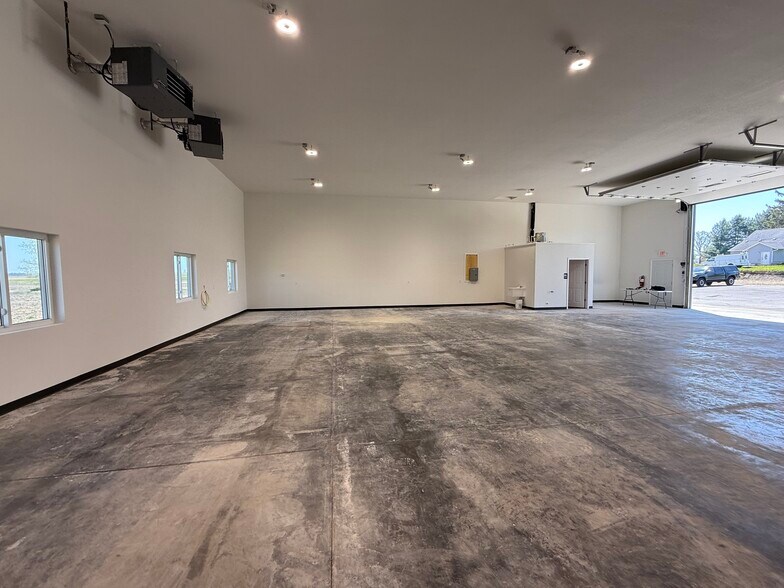 More Photos Of 7645 Grinde Rd, Deforest Self Storage For Sale