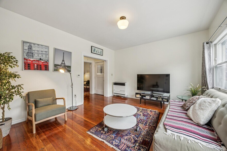 More Photos Of 356-360 24th St, Oakland Flex For Sale