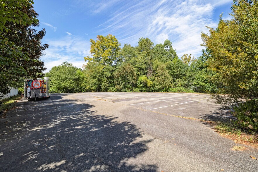 More Photos Of 336 Highway 9 S, Dawsonville Office Residential For Sale