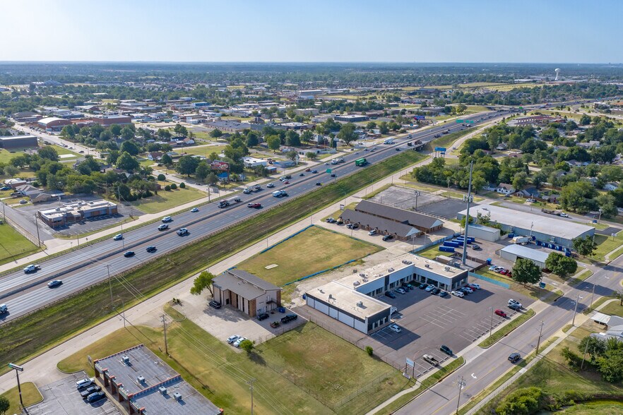 More Photos Of 301 S I-35 Ser Rd, Moore Land For Sale