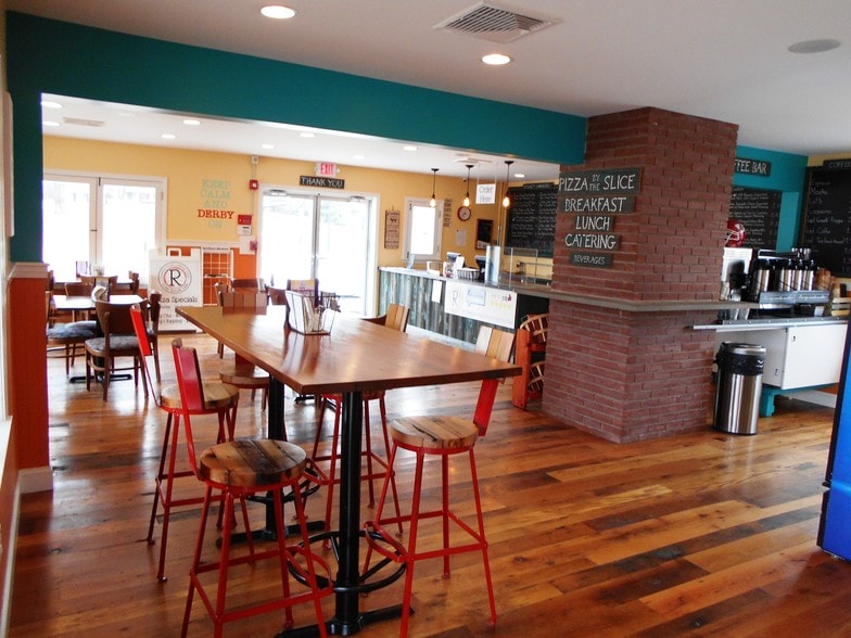 More Photos Of 148 Elizabeth St, Derby Restaurant For Lease