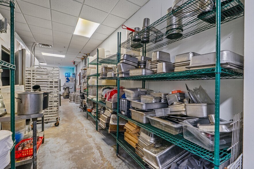 More Photos Of 4170 Us-1 Hwy, Edgewater Restaurant For Lease