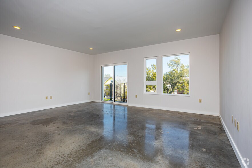More Photos Of 3100 Banks St, New Orleans Apartments For Sale