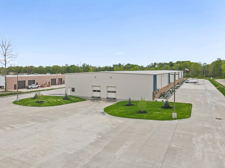 More Photos Of 2844 Westway Drive, Brunswick Warehouse For Lease