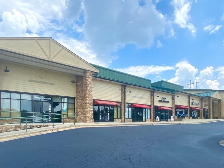 More Photos Of 11105 State Bridge Rd, Alpharetta Unknown For Lease