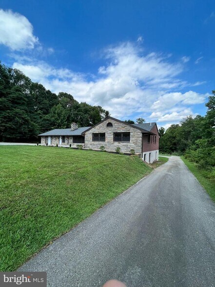 More Photos Of 1420 Conchester Hwy, Garnet Valley Office For Lease