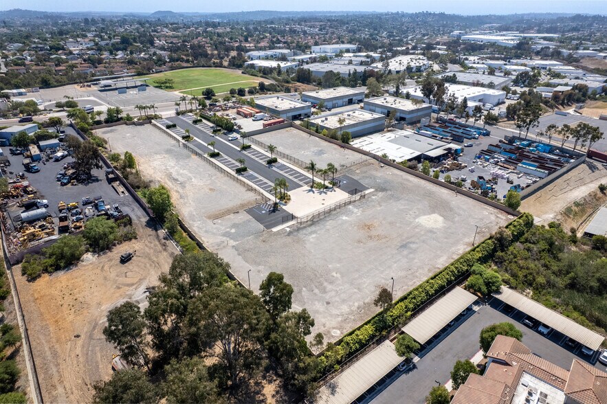 More Photos Of 781 North Ave, Vista Contractor Storage Yard For Lease