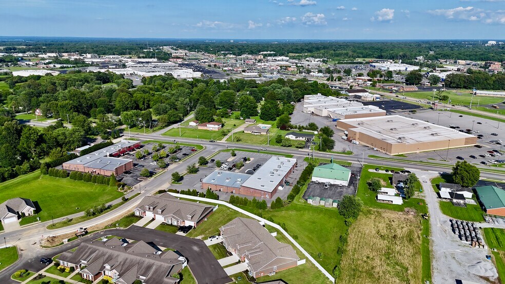 More Photos Of 3201-3211 Olivet Church Rd, Paducah Storefront For Lease