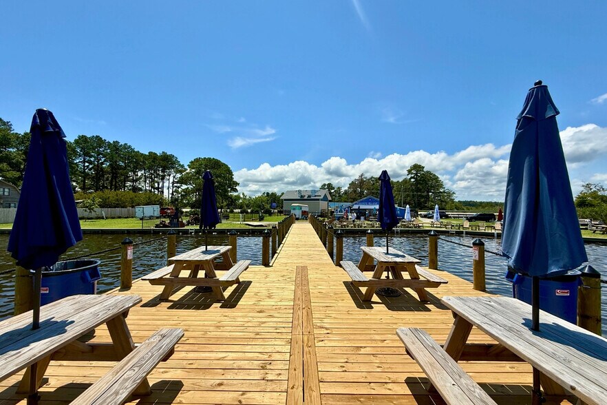 More Photos Of 3581 Caratoke Hwy, Maple Land For Sale