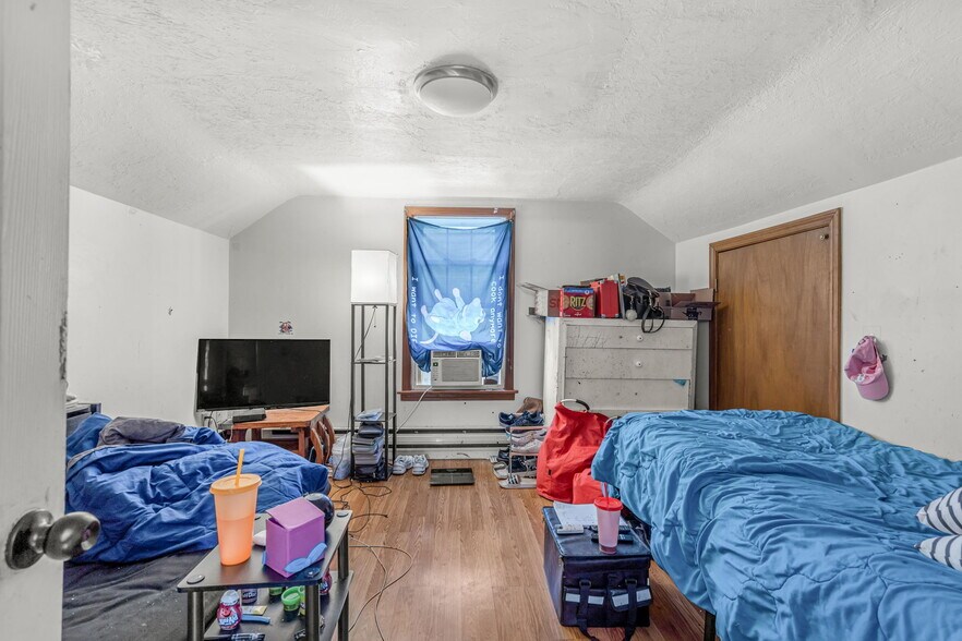 More Photos Of 1 Ludlow St, Worcester Apartments For Sale