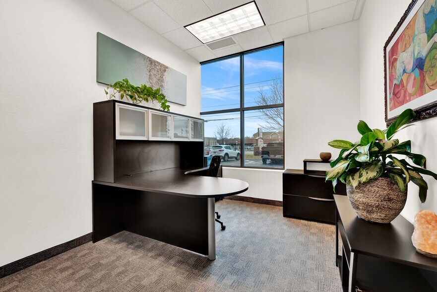 More Photos Of 8915 S 700 E, Sandy Office For Sale