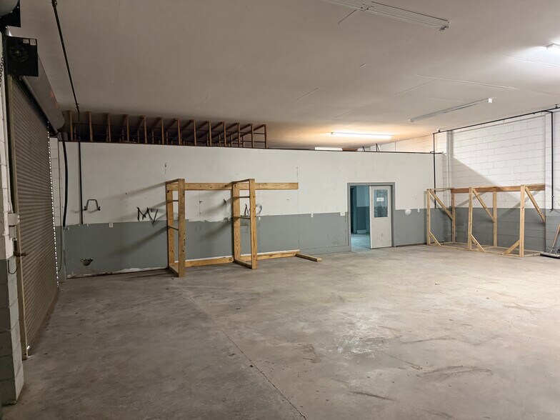 More Photos Of 2326 Walden Dr, Augusta Warehouse For Lease